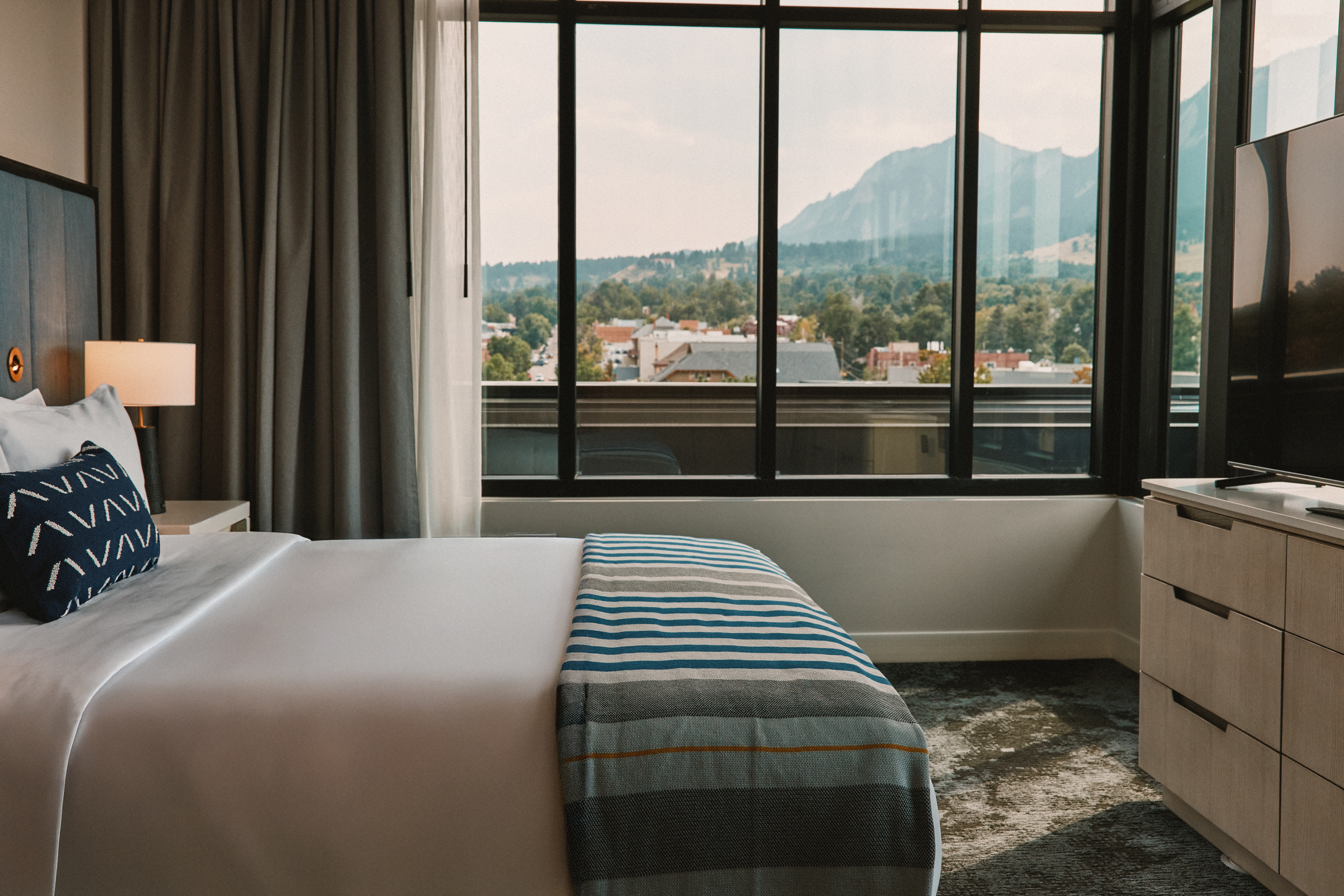 Room 661